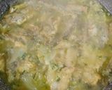 Foto del paso 4 de la receta: Bacaladillas finas (Capelláns) con cebolla y Pebrella 🐟
