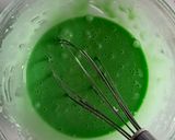 Foto langkah ke 2 dari resep Kue Ape Pandan.