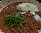 A picture of step 6 of Paav bhaji.