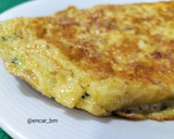 Foto del paso 4 de la receta: Tortilla de cebolla y perejil en 5 minutos