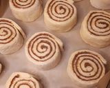 Fahéjas csiga (darázsfészek) recept fázis 4 fotója