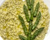 Foto del passaggio 7 della ricetta Risotto agli asparagi