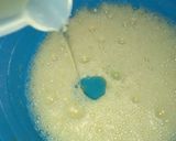 A picture of step 2 of Apple cake.
