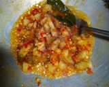 Foto langkah ke 4 dari resep Oseng Mercon bydeesawitri.