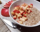 A picture of step 8 of Apple pie oatmeal.