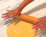 A picture of step 3 of Blueberry tart with almond filling.