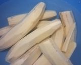 A picture of step 1 of Matoke crisps.
