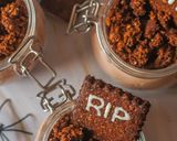 Foto del paso 3 de la receta: Vasitos de chocolate RIP Halloween
