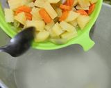 Foto langkah ke 2 dari resep 263. Sayur Sop Wortel Jagung.
