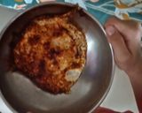 A picture of step 1 of Nannari Omelette.