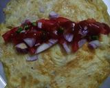 A picture of step 4 of Egg roll.