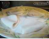 A picture of step 6 of Rice Gua Bao.