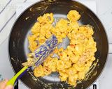 Foto langkah ke 7 dari resep Cumi Goreng Crispy Saus Telur Asin 🦑.
