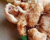A picture of step 1 of Crispy Chicken Skin.