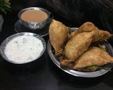 A picture of step 8 of Aloo k samosa.