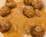 A picture of step 4 of Leftover Swedish Meatball Bake.