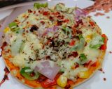 वेज पिज़्ज़ा (Veg Pizza recipe in hindi) रेसिपी चरण 3 फोटो