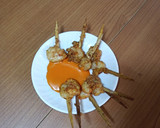 Foto del paso 3 de la receta: Aperitivo de gambas fritas con mojo de pimiento del piquillo