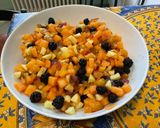 Une image de l'étape 18 de Salade de melon et fruits du jardin au jus d’agrumes.