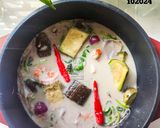 Gambar langkah 6 resipi Masak Lemak Bayam Merah Bersama Terung Ungu.