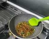 Foto langkah ke 4 dari resep Ayam rebus kecap ala fe.