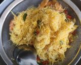 Gambar langkah 4 resipi Udang Goreng Butter Bersarang.