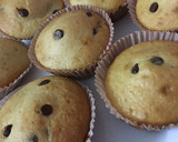 Foto del paso 3 de la receta: Muffins de vainilla con chips de chocolate 🧁❤️