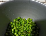 Foto langkah ke 1 dari resep Tumis Oncom Teri Leunca.