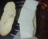Foto del paso 1 de la receta: Bocadillo con chorizo Revilla y queso majorero