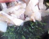 Foto del paso 3 de la receta: Espinacas con bacalao al horno