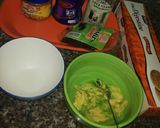 A picture of step 1 of Peanut Avocado Chocolate Mousse flavored in Pecan#4weekschallen.
