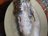 กุ้งมังกรทอดราดซอสเปรี้ยวหวาน