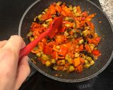 Foto del paso 4 de la receta Shakshouka 🍳 Pisto israelí con huevos