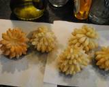 Deep Fried flower cookies (Daisy ّّFlower)   کوکی به شکل گل مینا recipe step 11 photo