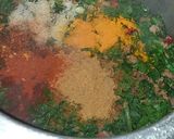 A picture of step 3 of Keema palak.