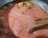 A picture of step 4 of Tomato gravy.