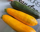 Une image de l'étape 3 de Courgettes et poivrons bicolores marinés grillés à la plancha.