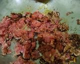 Foto langkah ke 3 dari resep Martabak Daging Special.