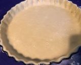 Une image de l'étape 2 de Tarte aux prunes (pâte brisée épeautre, lait, fleur d'oranger).