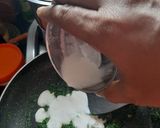 A picture of step 3 of Mushroom Spinach soup.