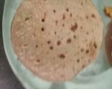 बची हुई रोटी के स्नैक्स (Roti Snack Recipe In Hindi) रेसिपी चरण 3 फोटो