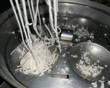 इडियप्पम रेसिपी चरण 2 फोटो