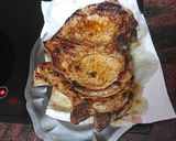 Foto del paso 2 de la receta: Chuletas lacadas a la barbacoa con papas fritas