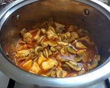 Gombás-csirkemell paprikás recept fázis 3 fotója