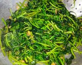 Foto langkah ke 3 dari resep Ca Bayam / Cah Bayam.