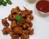 A picture of step 3 of Cauliflower pakoda.