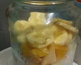 Foto langkah ke 5 dari resep Angel's 1st Overnight Oats mix Apple, Pisang, Sunkist, Nata de coco.
