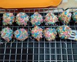 Foto langkah ke 6 dari resep Kue Rambutan.
