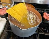 A picture of step 1 of Garlic Chicken Pasta with Butter.