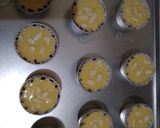 Foto langkah ke 4 dari resep Muffin Vanila Simple (no mixer).